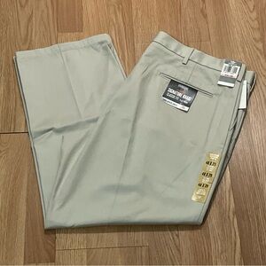New With Tags Dockers Men's 40x29 (41x29) Classic Fit Chino Pants Beige Preppy